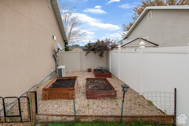 Photo 45 for MLS #2115116 at 9118 S Wisteria Way