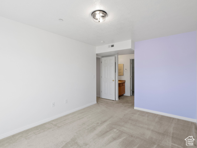 Photo 11 for MLS #2115119 at 2109 Aurora Way #F5