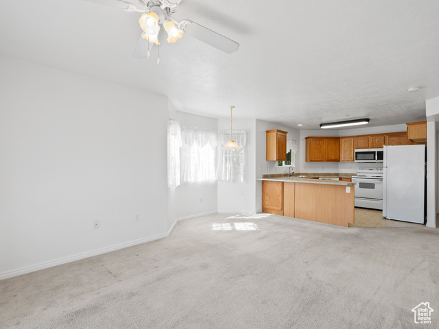 Photo 5 for MLS #2115119 at 2109 Aurora Way #F5