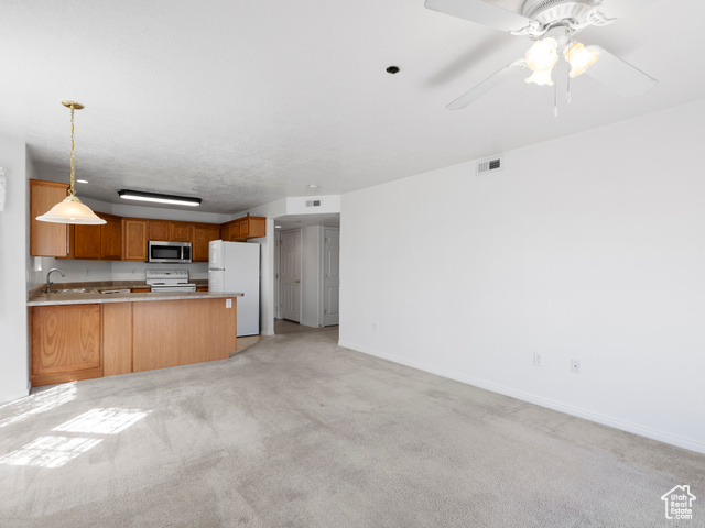 Photo 6 for MLS #2115119 at 2109 Aurora Way #F5