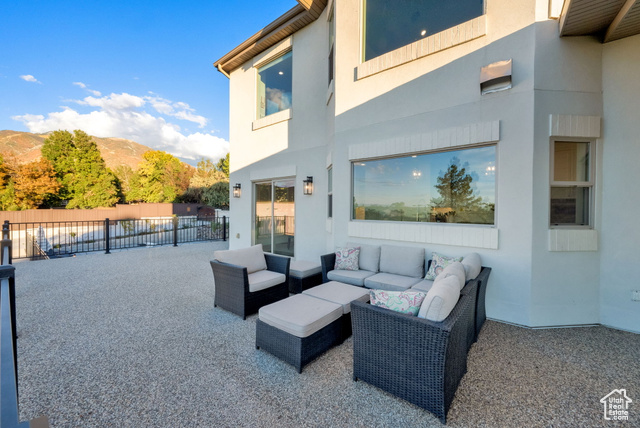 Photo 71 for MLS #2115126 at 983 E Southfork Dr