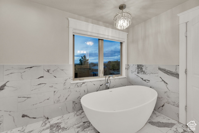 Photo 35 for MLS #2115126 at 983 E Southfork Dr