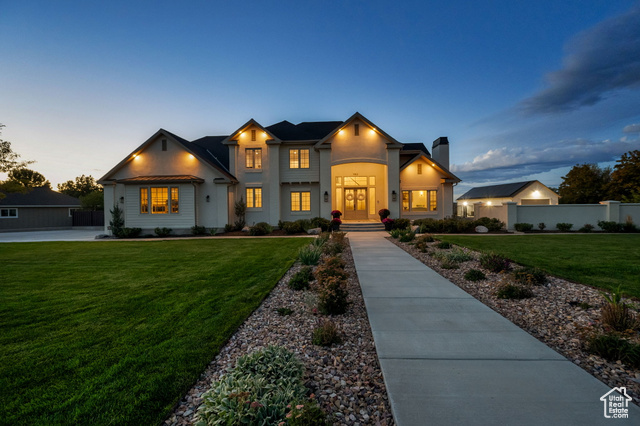 Photo 7 for MLS #2115126 at 983 E Southfork Dr