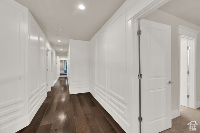 Photo 30 for MLS #2115126 at 983 E Southfork Dr