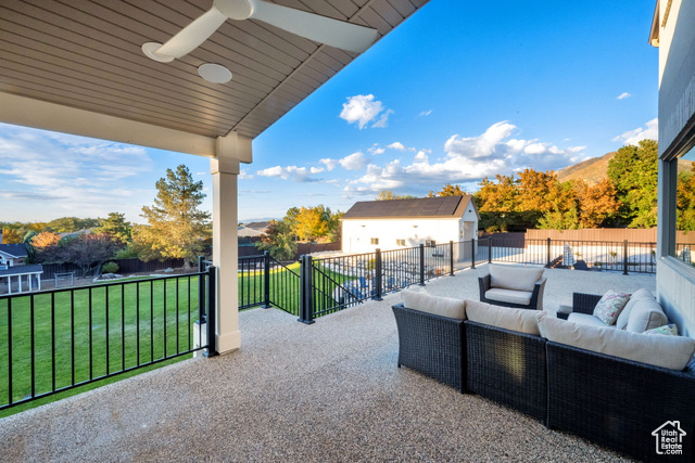 Photo 72 for MLS #2115126 at 983 E Southfork Dr