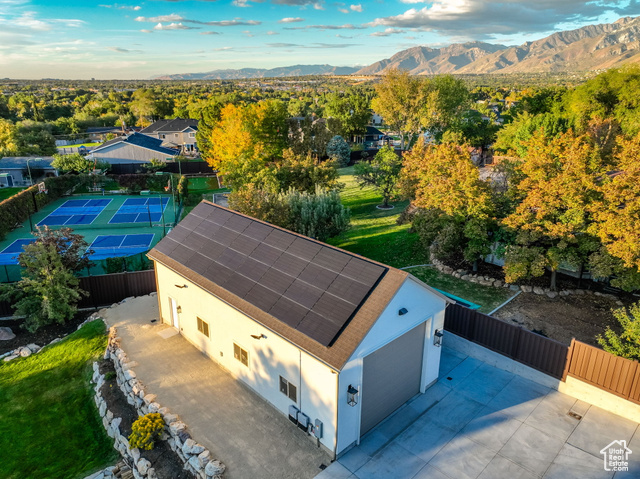 Photo 96 for MLS #2115126 at 983 E Southfork Dr