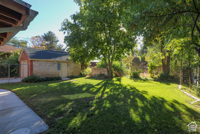 Photo 15 for MLS #2115128 at 340 S 200 East