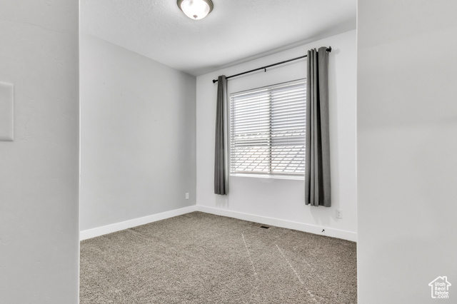 Photo 17 for MLS #2115129 at 674 S Meade St
