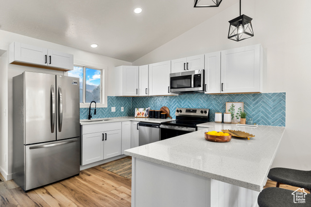 Photo 5 for MLS #2115141 at 1060 N 150 West