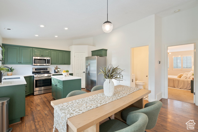 Photo 7 for MLS #2115147 at 9439 S Meckailee Cv
