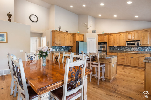 Photo 17 for MLS #2115153 at 10491 S Hemisphere Ct