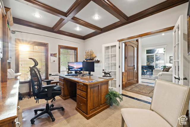 Photo 14 for MLS #2115168 at 3524 Glennwood Cir