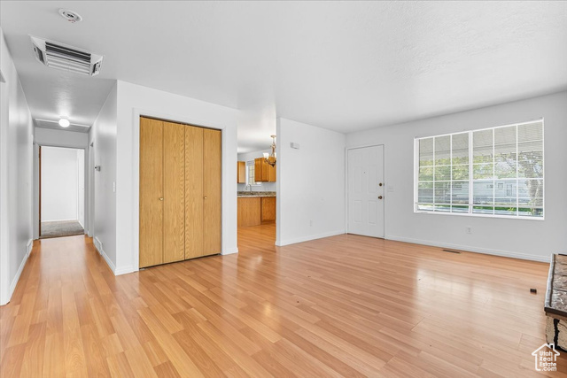 Photo 8 for MLS #2115171 at 2933 S Roundtable Rd