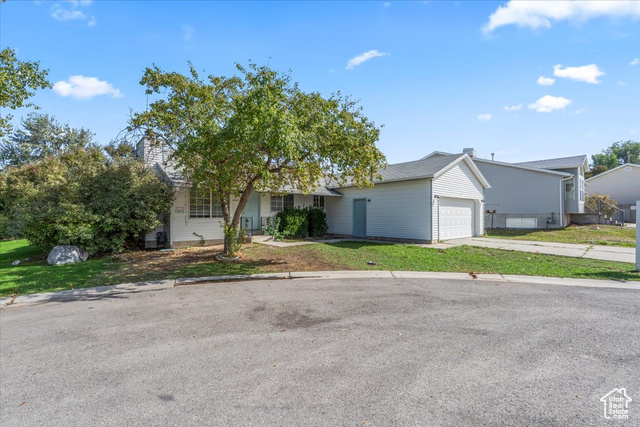 Photo 4 for MLS #2115171 at 2933 S Roundtable Rd