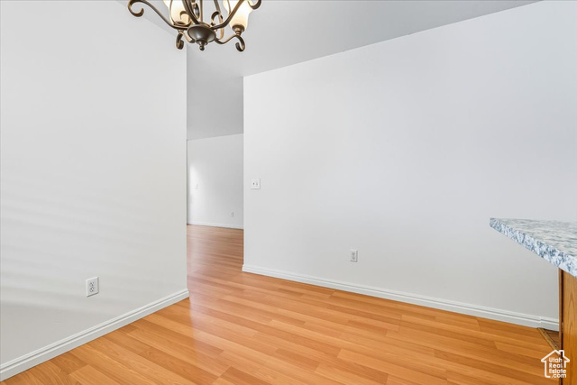 Photo 11 for MLS #2115171 at 2933 S Roundtable Rd