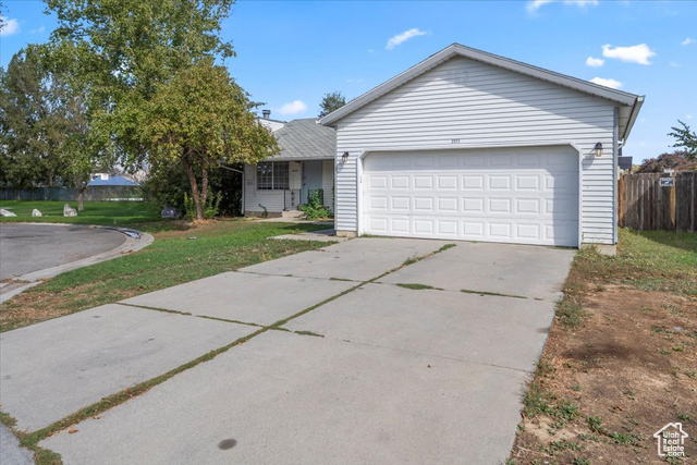 Photo 5 for MLS #2115171 at 2933 S Roundtable Rd