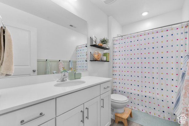 Photo 15 for MLS #2115176 at 1082 E Waterway Ln