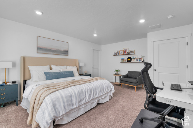 Photo 9 for MLS #2115176 at 1082 E Waterway Ln
