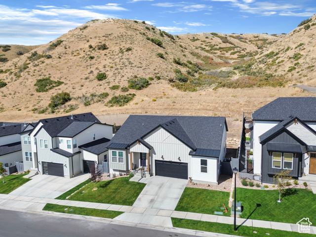 Photo 2 for MLS #2115181 at 6197 N Fox Rd