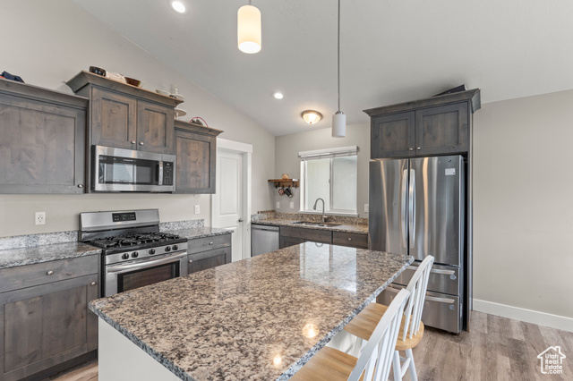 Photo 8 for MLS #2115183 at 2467 W 3375 South