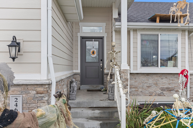 Photo 4 for MLS #2115183 at 2467 W 3375 South
