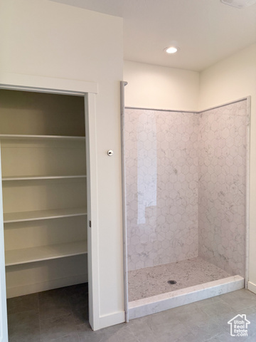 Photo 17 for MLS #2115186 at 7012 W Lake Ave