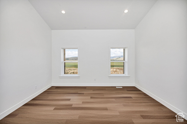 Photo 27 for MLS #2115195 at 2826 S Country Club Dr #19