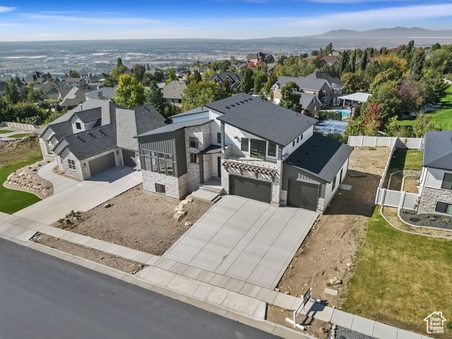 Photo 2 for MLS #2115197 at 4175 N 100 East
