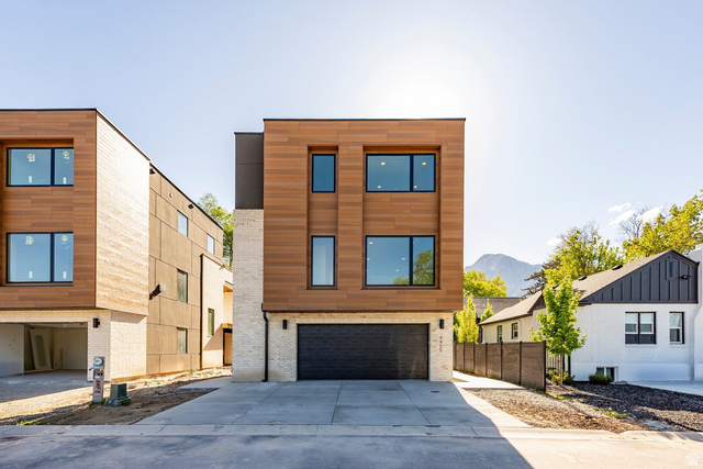 4455 S HOLLADAY PARK LN, Holladay UT 84124