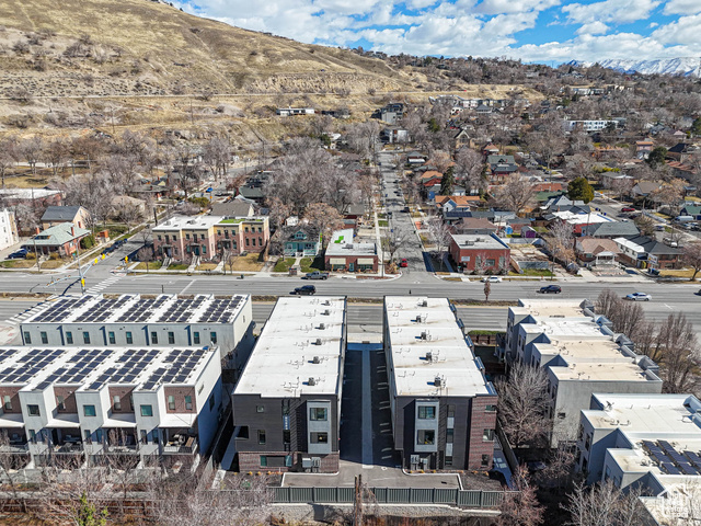 Photo 6 for MLS #2115200 at 723 N 300 West #1