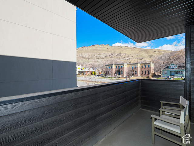 Photo 3 for MLS #2115200 at 723 N 300 West #1