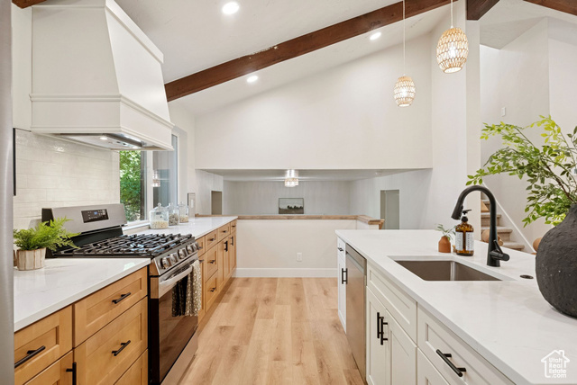 Photo 13 for MLS #2115204 at 2817 E Willow Wick Dr