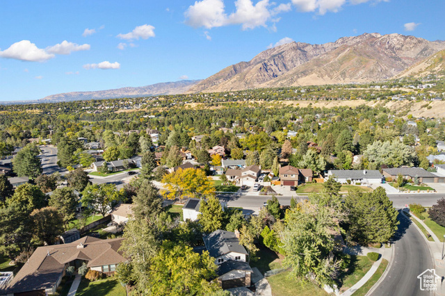 Photo 60 for MLS #2115204 at 2817 E Willow Wick Dr