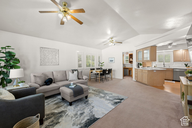 Photo 4 for MLS #2115205 at 180 N 1100 East #24