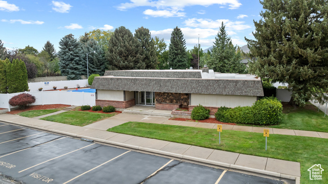 Photo 35 for MLS #2115211 at 3477 Brookside Dr