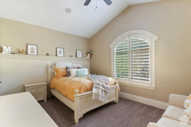 Photo 37 for MLS #2115231 at 1542 S Valley View Dr