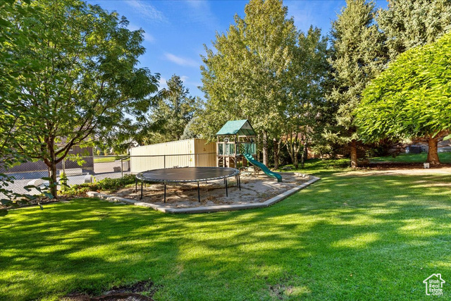 Photo 60 for MLS #2115231 at 1542 S Valley View Dr