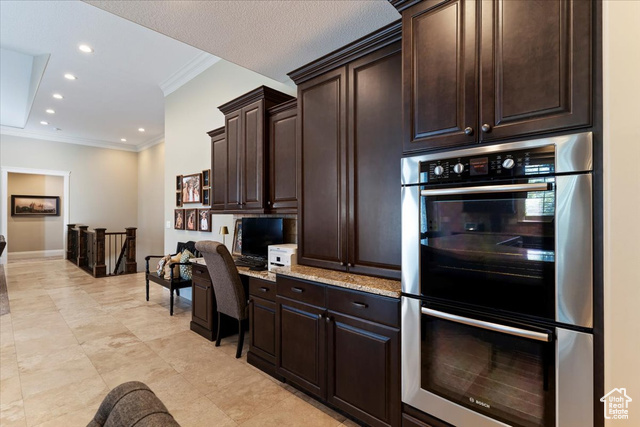 Photo 26 for MLS #2115231 at 1542 S Valley View Dr