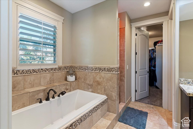 Photo 31 for MLS #2115231 at 1542 S Valley View Dr