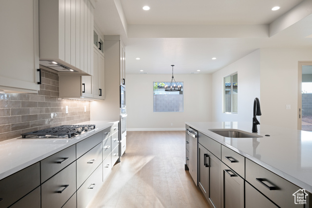 Photo 6 for MLS #2115233 at 1545 Daylight St #129