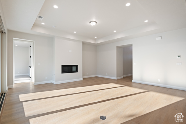 Photo 7 for MLS #2115233 at 1545 Daylight St #129