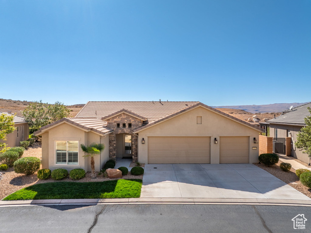 MLS #2115237                     located at 5120 S Carmel Bluffs Dr,
                     St. George, UT