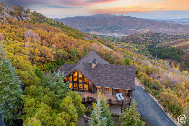 6874  Saddle Ct
                     MLS #2115269