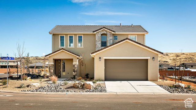 MLS #2115294 - 438 N Puerta Dr