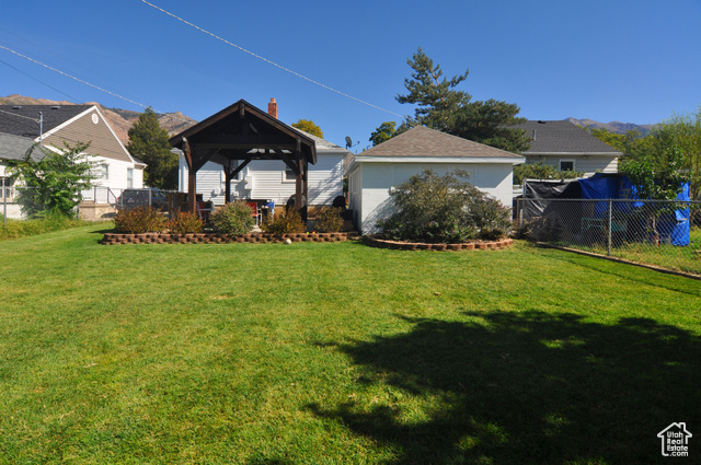 Photo 20 for MLS #2115324 at 1107 Jefferson Ave