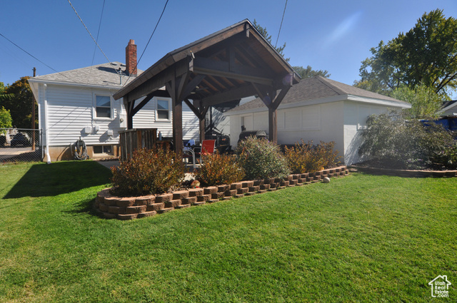 Photo 19 for MLS #2115324 at 1107 Jefferson Ave