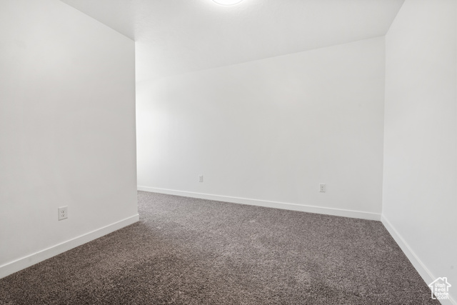 Photo 13 for MLS #2115338 at 1086 E Seaside St