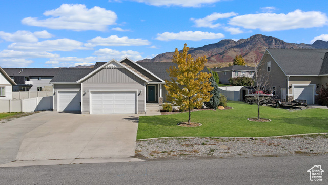 Photo 2 for MLS #2115340 at 590 N Cherry Ln