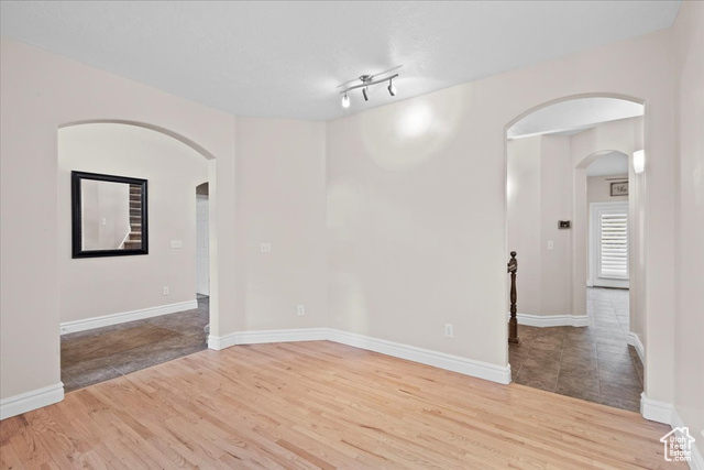 Photo 7 for MLS #2115345 at 8014 S Overton Dr