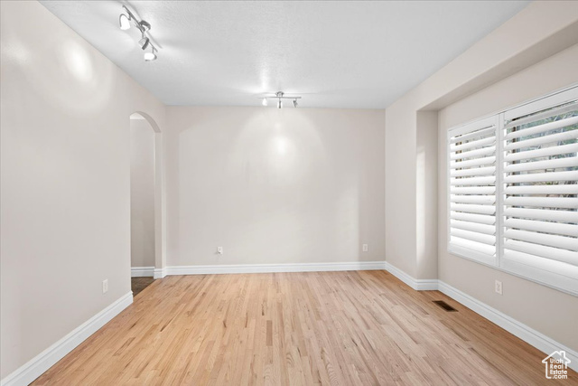 Photo 6 for MLS #2115345 at 8014 S Overton Dr